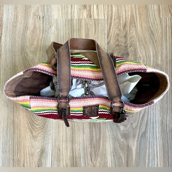Buffalo Girl Tote by StS Ranchwear LNC - Picture 7 of 7